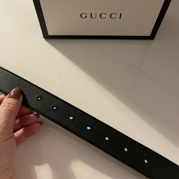 Authentic Gucci leather belt with Double G buckle, sz 29 US waist, worn 2 x - Picture 7 of 16